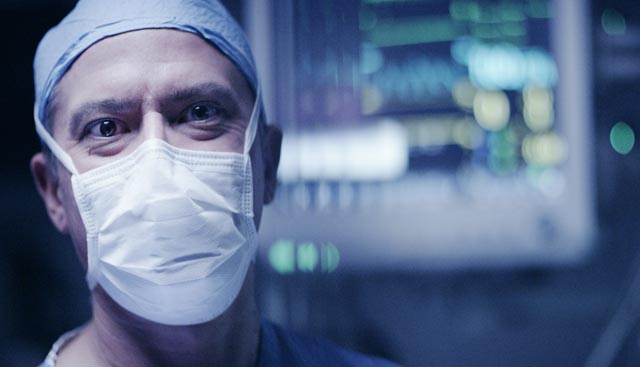 Doctor preparing for sarcoma surgery