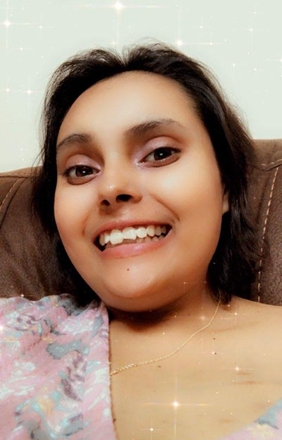 Sophia snaps a selfie in May 2020. She is continuing to stay positive as she moves forward in her treatment.