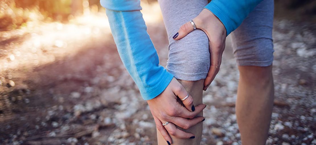 walker with knee pain