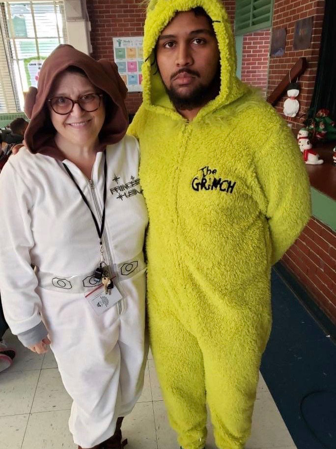 Mowatt dresses up for Halloween with fellow teacher Teri Bates in 2020.