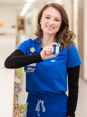 Lauren Mankewich wanted to present the families with a keepsake so they wouldn’t leave the cancer center empty handed.
