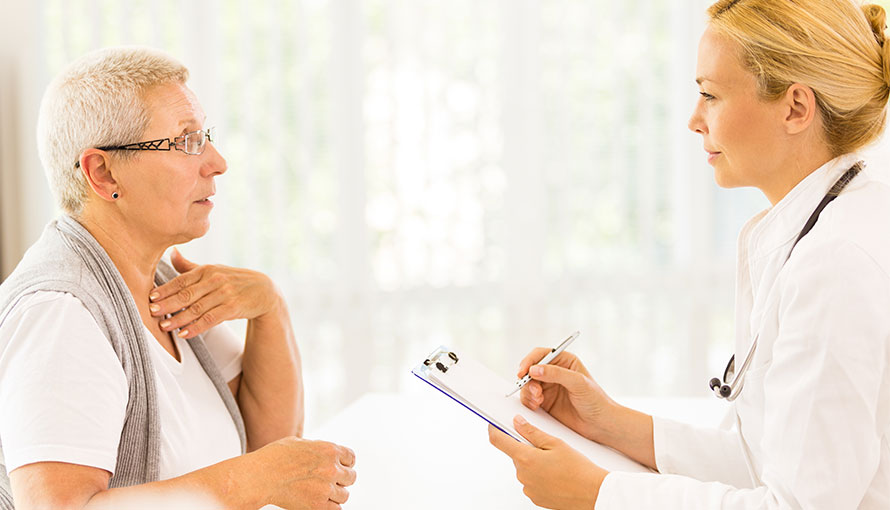 Patient consulting about esophageal cancer surgery