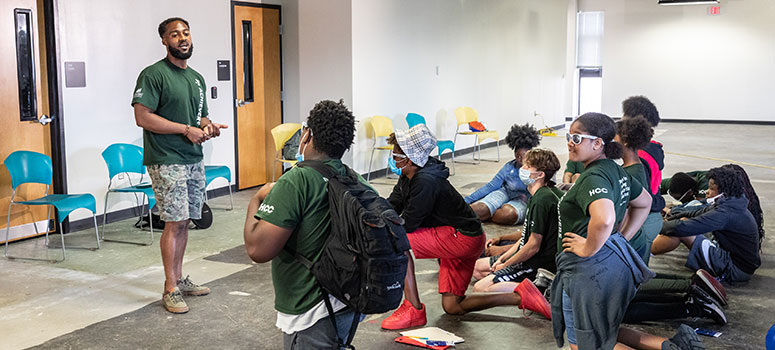 Jarryd Reid returned to teaching in the summer of 2021 at a YMCA summer program.