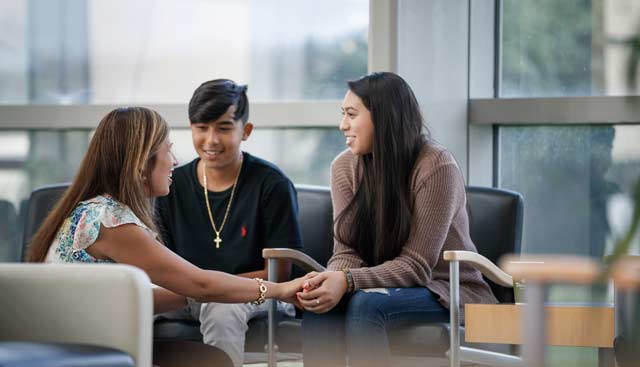 A family discusses meningioma