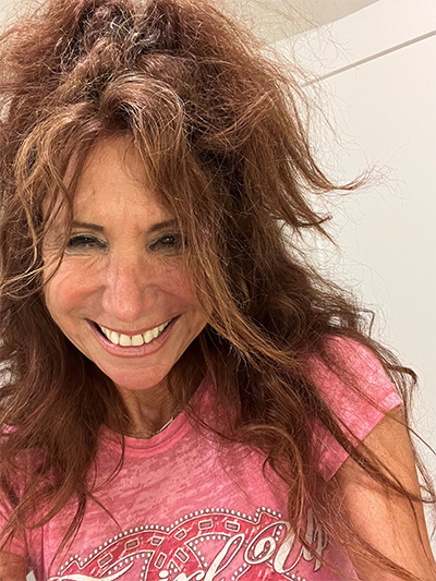 Julie Edelman says she kept her good humor and her smile on throughout her treatment, even on the rough days.