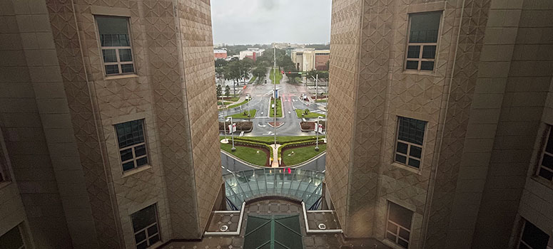 Moffitt building exterior during hurricane ian