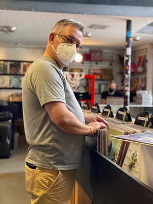 Paul Woodward records 