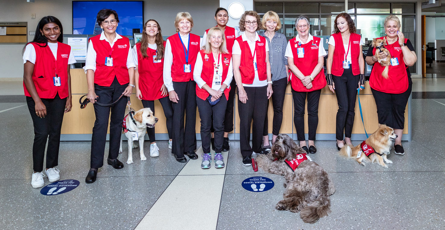 Pet Therapy volunteers and their dogs