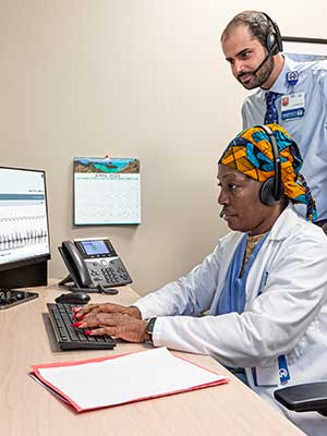 Anesthesiologist Robert Ackerman, MD, and nurse practitioner Christine Ellis