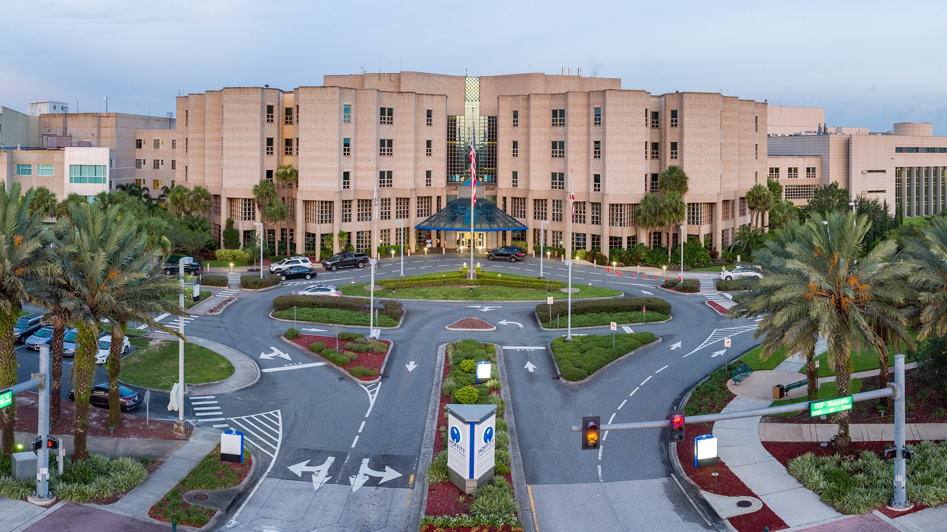 Front entrance to Moffitt Cancer Center
