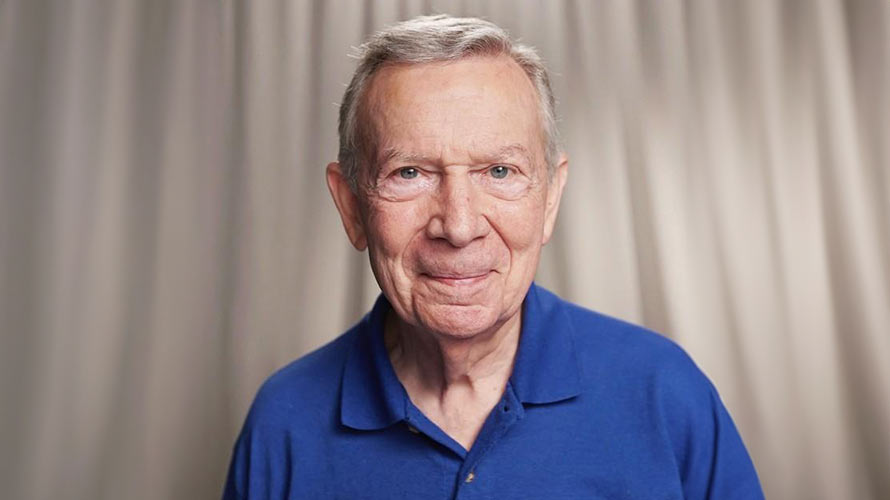 Smiling headshot of Howard, Moffitt Cancer Center Volunteer for Chemotherapy Treatment Support