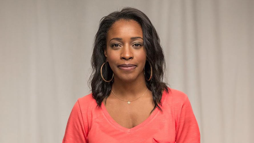 Headshot of Jacqueline, melanoma cancer survivor.